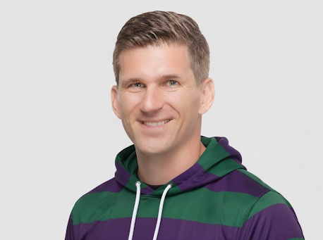 Headshot of Pete Petersen in SSYRP colors hoodie